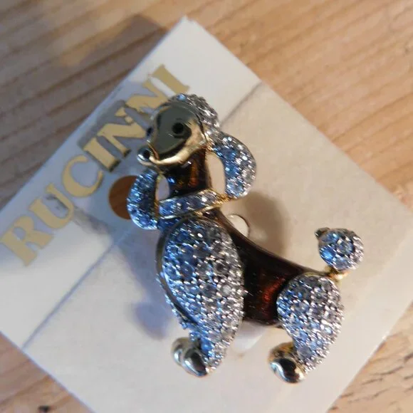 Ladies Rucinni Brooch - Picture 2 of 4